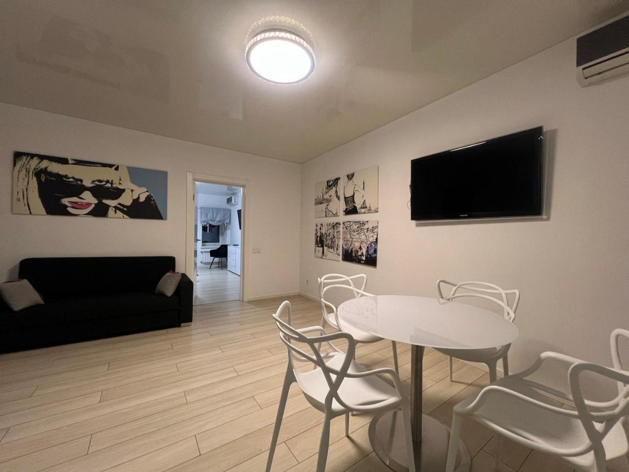 Apartment 2-room Luxury In The Center